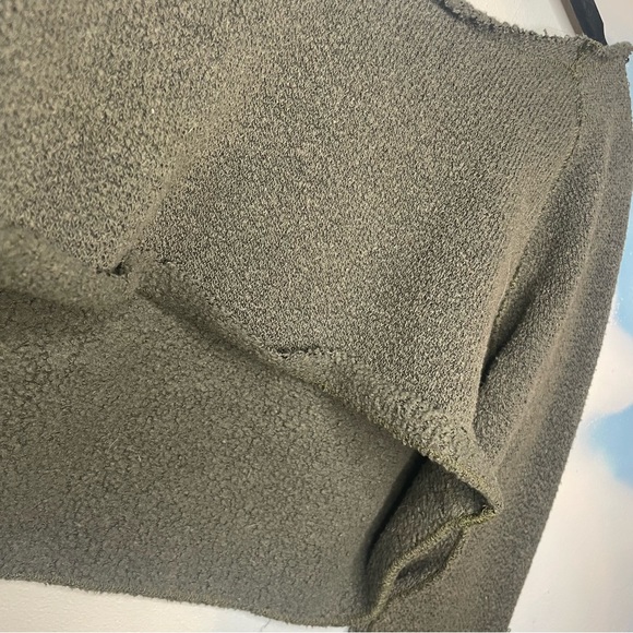 Handmade fleece pullover shrug - Picture 6 of 6